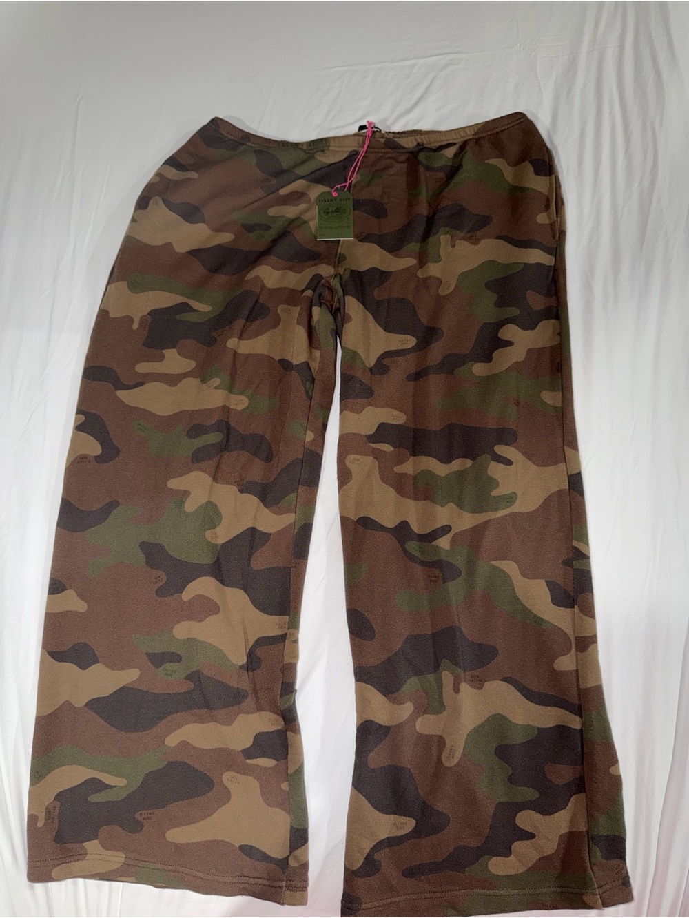 DAIRY BOY The Yummy Pant - Decoy Camo in Earth
Decoy Camo in Earth / XL